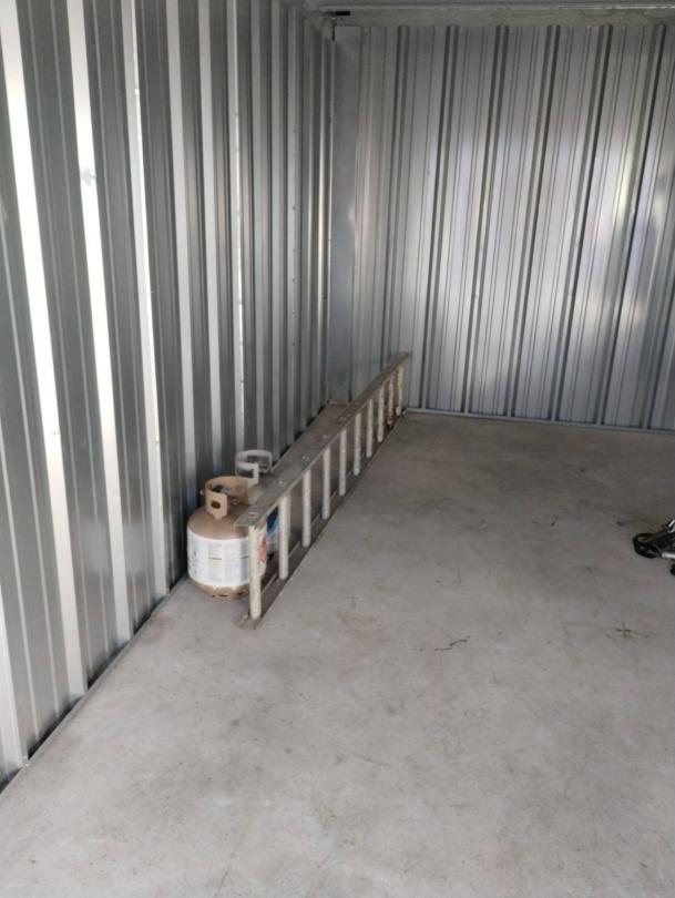 Storage Unit Auction in Hinsdale, NH at 01 All Purpose Storage Hinsdale ends on 9th January